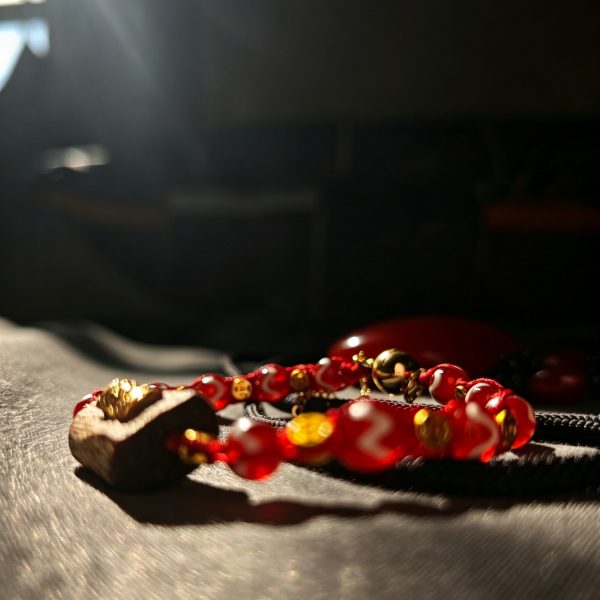 Zhaxi Lhamo, Agarwood & Imitation Water Pattern Dzi Bead Handmade Bracelet