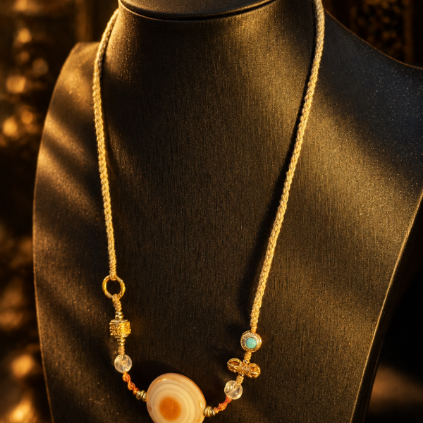 Sacred Eye Vajra Amulet