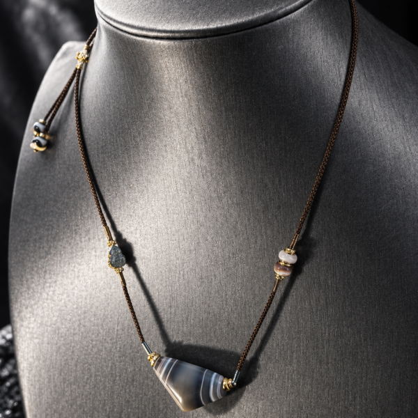 Blue Dyed Ox Horn Vajra Choker